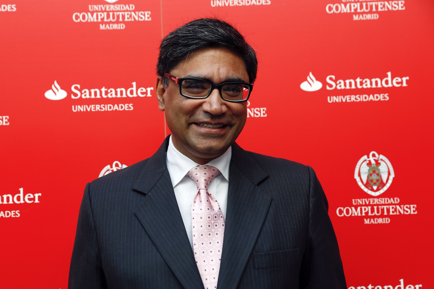 El embajador de la India en España habla de los nuevos tiempos de su país
